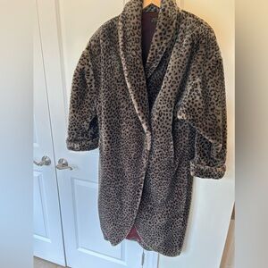 Express vintage faux fur leopard full length coat teddy oversized size Small